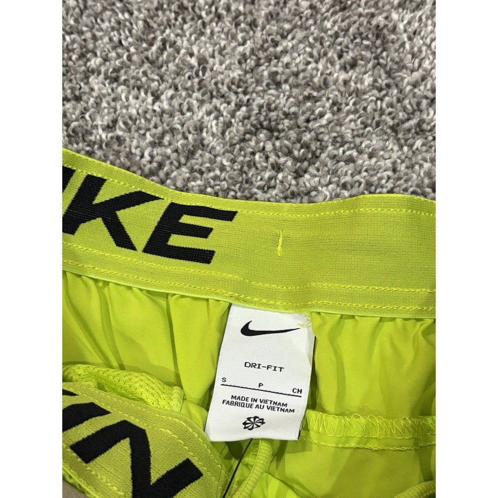 Nike Mens Dri-FIT Training Shorts Volt Neon Yellow‎ DM6617-321 Size Small NWT - Picture 5 of 6